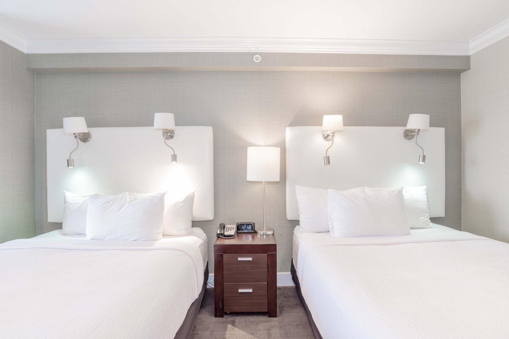 Sandman Hotel Abbotsford Airport Eksteriør bilde