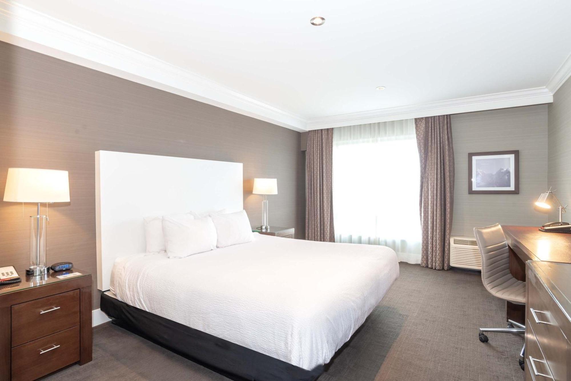 Sandman Hotel Abbotsford Airport Eksteriør bilde