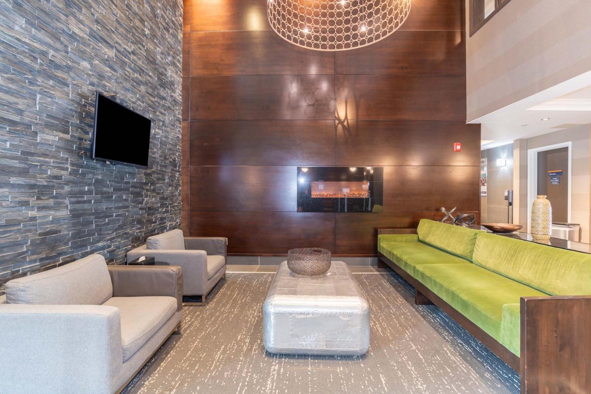 Sandman Hotel Abbotsford Airport Eksteriør bilde